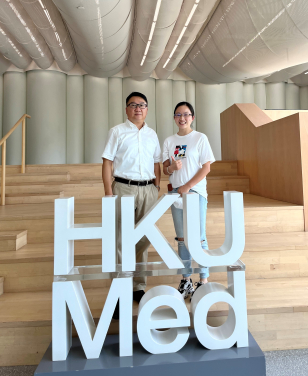 涂文偉教授（左）及母曉鳳博士（右）的研究團隊發現控制血糖可改善糖尿病患者γδ-T細胞抗腫瘤能力。
 
